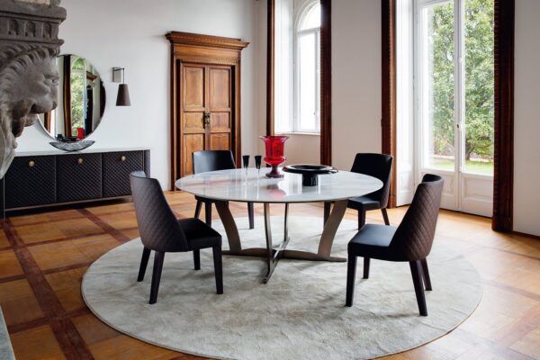 Table de salle à manger BOGART - Marbre veiné et base métal – Image 2