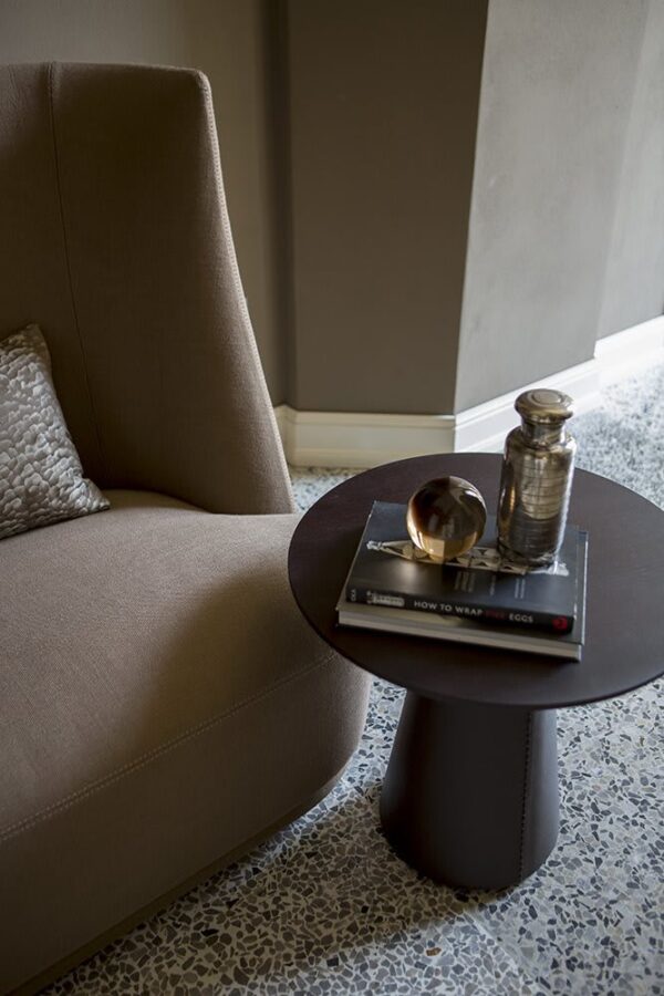 Table basse JUDY - Noyer et cuir chocolat – Image 4